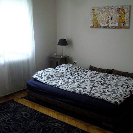 Home Away Apartment Βουδαπέστη Δωμάτιο φωτογραφία